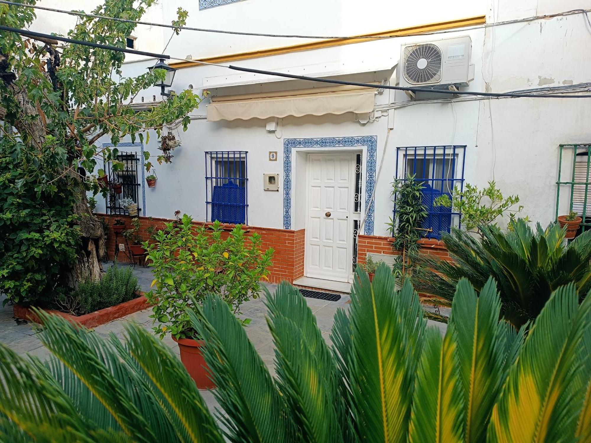 Tipico Y Pintoresco Patio De Vecinos, Con Encanto Apartament *